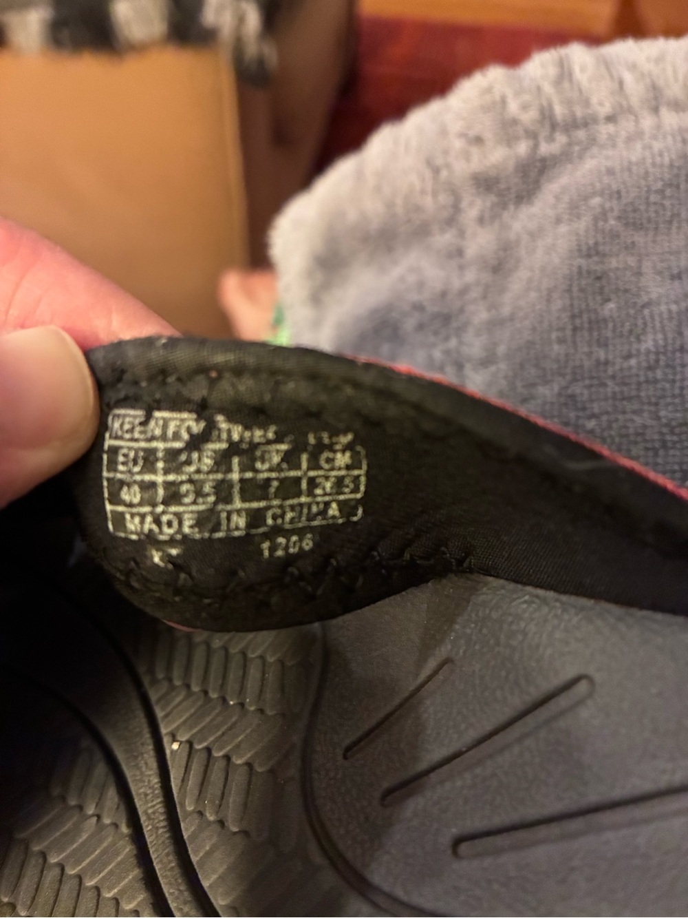 Keen Bali Red and Black Slide Sandals Women’s 9.5 - Picture 6 of 6